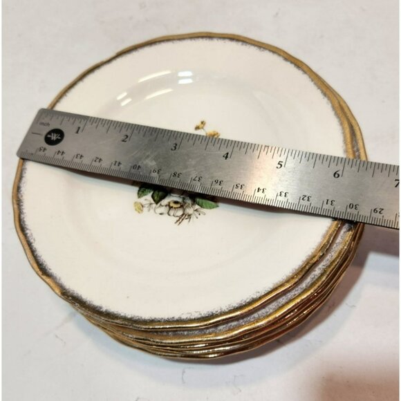 Vtg Royal Tudor Linda Pattern 22KT Gold Trim Bread And Butter Plates Set Of 6 - Picture 8 of 8
